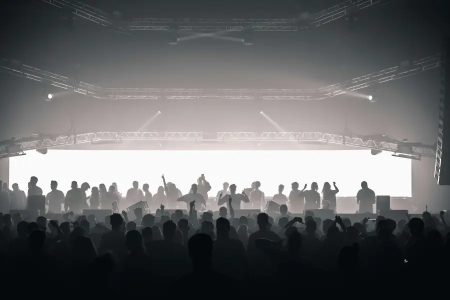 Audio professionale per eventi: guida al noleggio del service