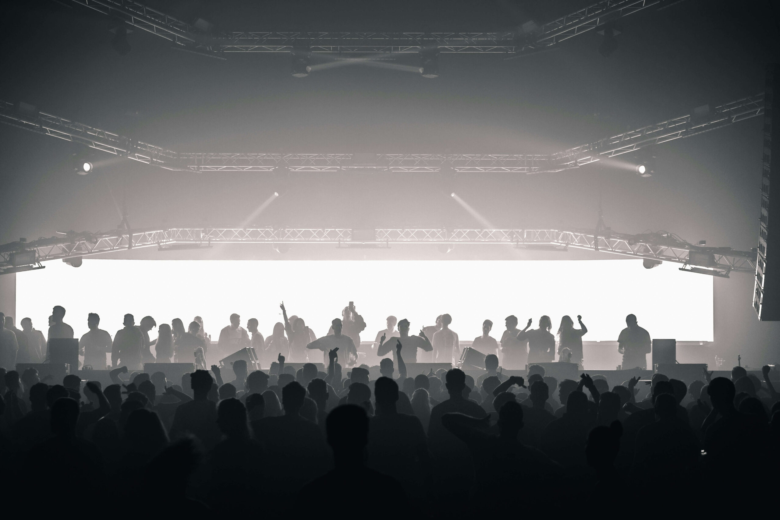 Audio professionale per eventi: guida al noleggio del service